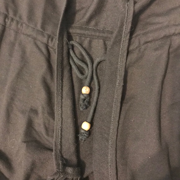 ⭐️3/$15 Black Vest with Fringe from Wet Seal - Picture 4 of 4